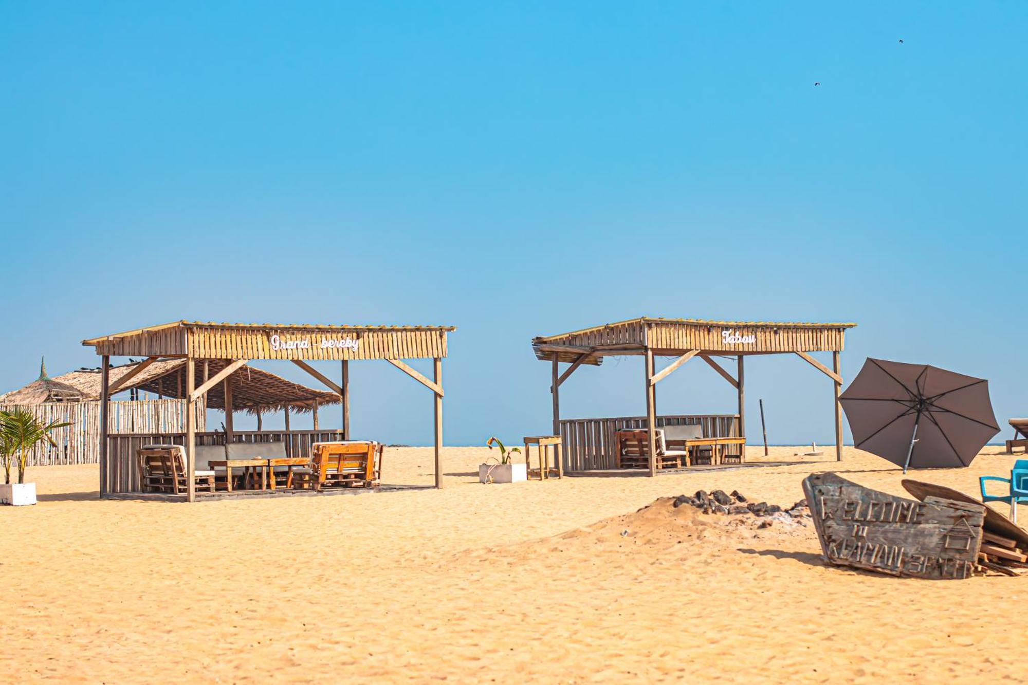 Enotel Beach Hotel ซอง-เปโดร ภายนอก รูปภาพ