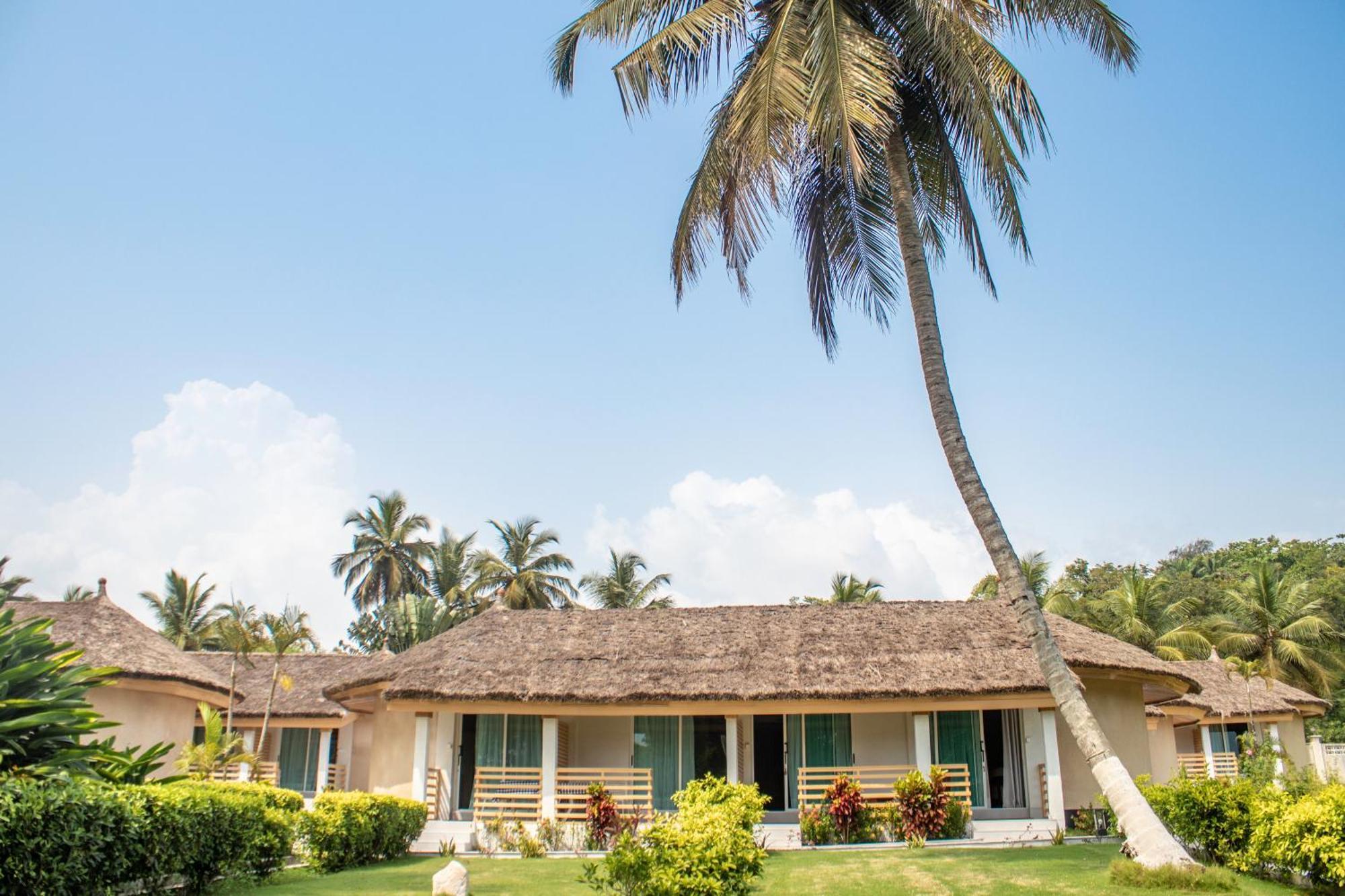 Enotel Beach Hotel ซอง-เปโดร ภายนอก รูปภาพ