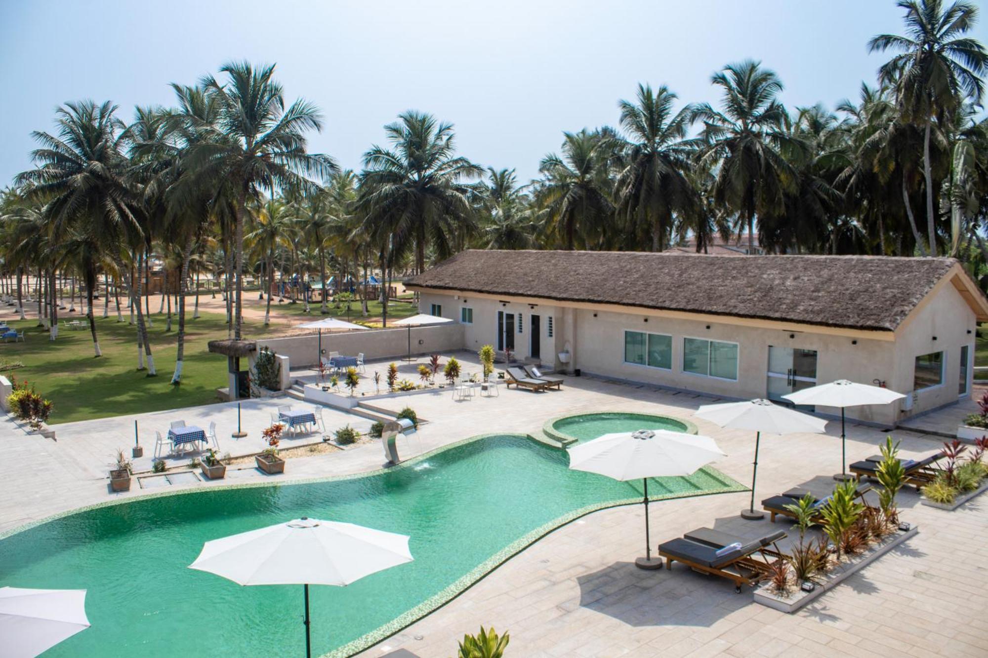 Enotel Beach Hotel ซอง-เปโดร ภายนอก รูปภาพ